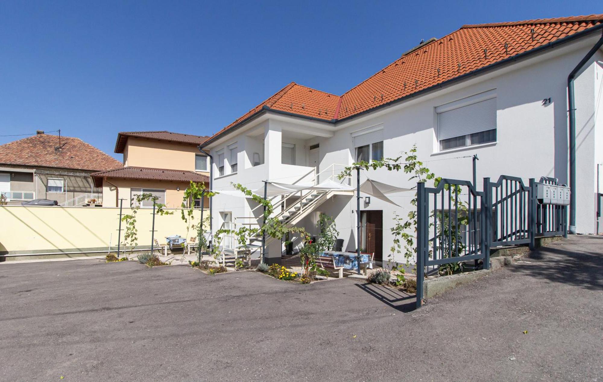 Deli Terasz A Apartman Free Parking, Self-Check-In Anytime Győr Eksteriør billede